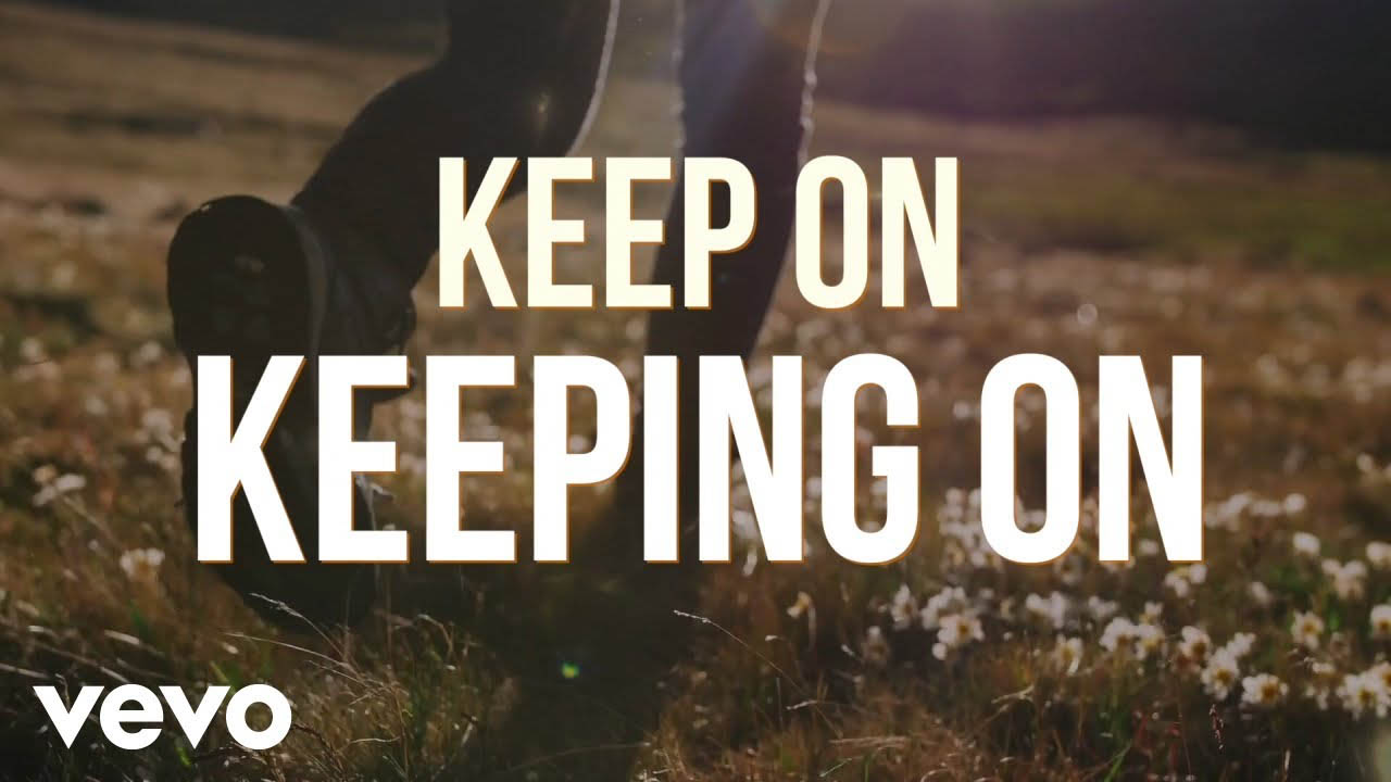 Ernie Haase & Signature Sound – “Keep On Keeping On” (Official Lyric Video)